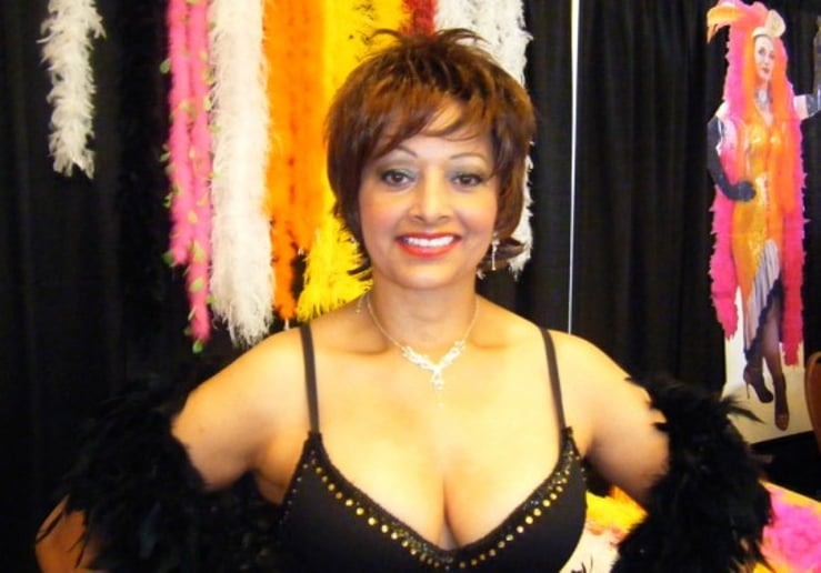 Gallery photo 8 of Impersonator NyAnn Hurst