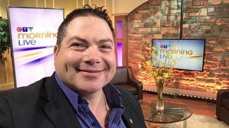 Gallery photo 6 of Corporate Magician Bill Peterson
