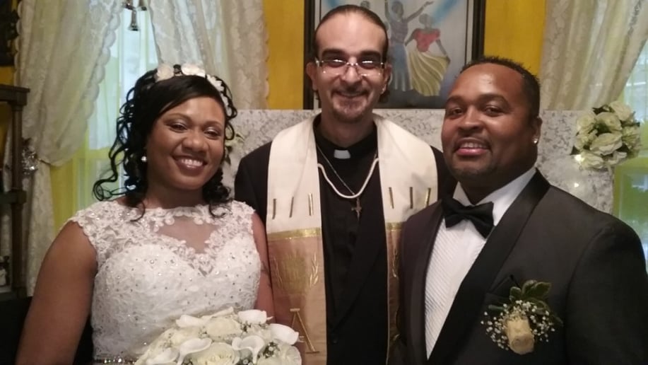 Gallery photo 7 of Nyc Fantasy Wedding Officiant