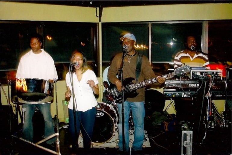 Gallery photo 7 of Oasis Island Sounds