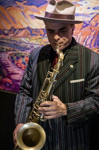 Gallery photo 3 of Obie Hughes