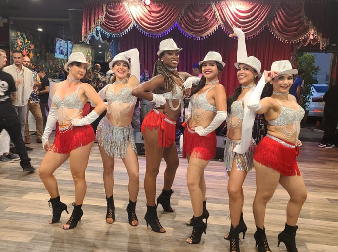 Gallery photo 3 of Ocandeniye Dance Company