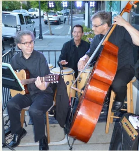 Gallery photo 3 of Oceano Trio