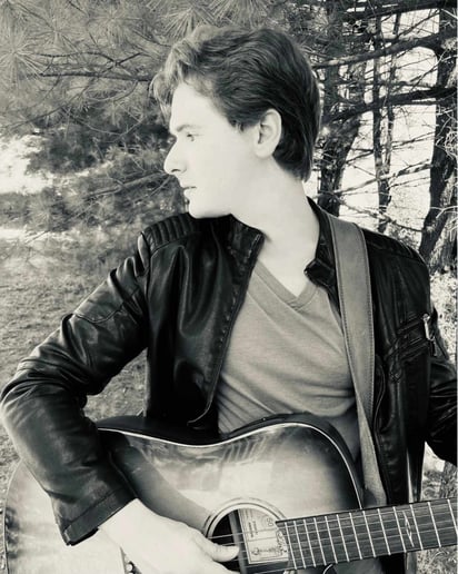 Gallery photo 4 of Official Alex Haines