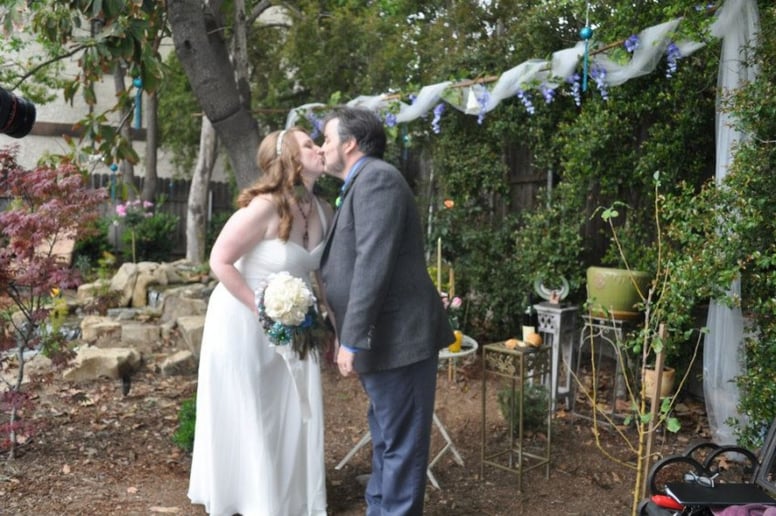 Gallery photo 3 of Officiant Lady