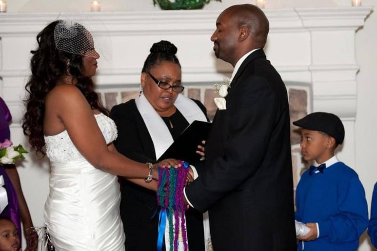 Gallery photo 5 of Officiant Lady