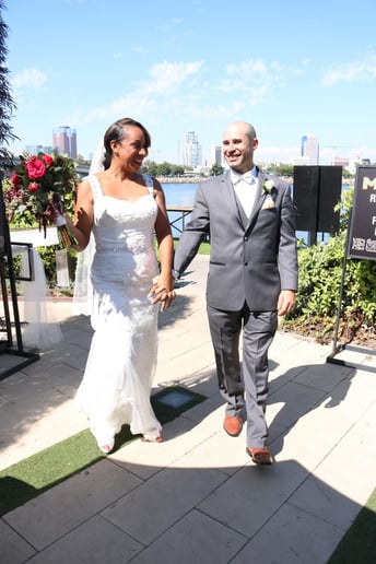 Gallery photo 6 of Officiant Lady