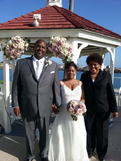 Gallery photo 7 of Officiant Lady