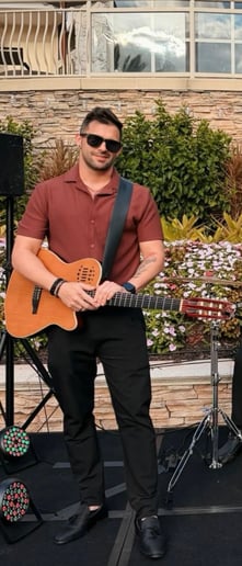 Gallery photo 1 of Ofrey Music