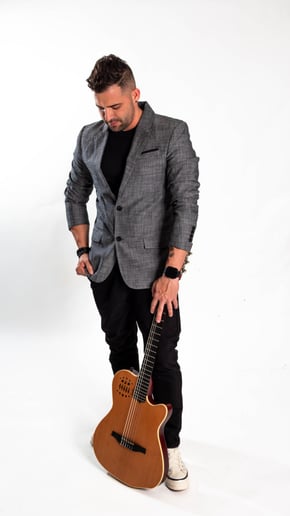 Gallery photo 4 of Ofrey Music