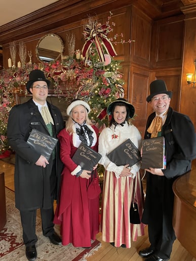 Gallery photo 3 of Olde Towne Carolers