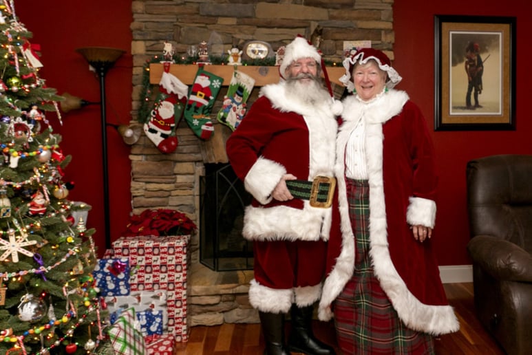 Gallery photo 10 of Ole Frog - A Jolly Old Elf