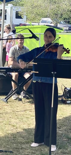Gallery photo 1 of Olive Violin