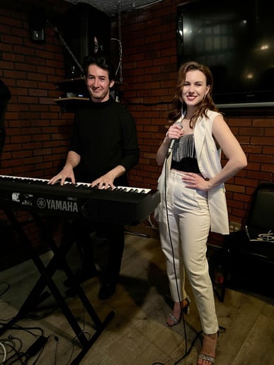 Gallery photo 8 of Olya & Dave Duo