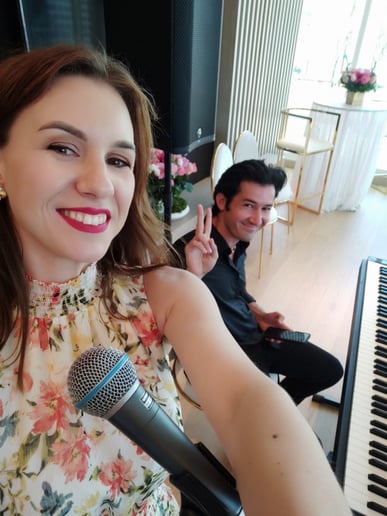 Gallery photo 9 of Olya & Dave Duo
