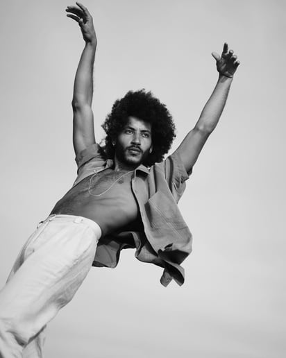 Gallery photo 1 of Omar
