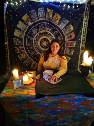 Gallery photo 2 of Omg Tarot!