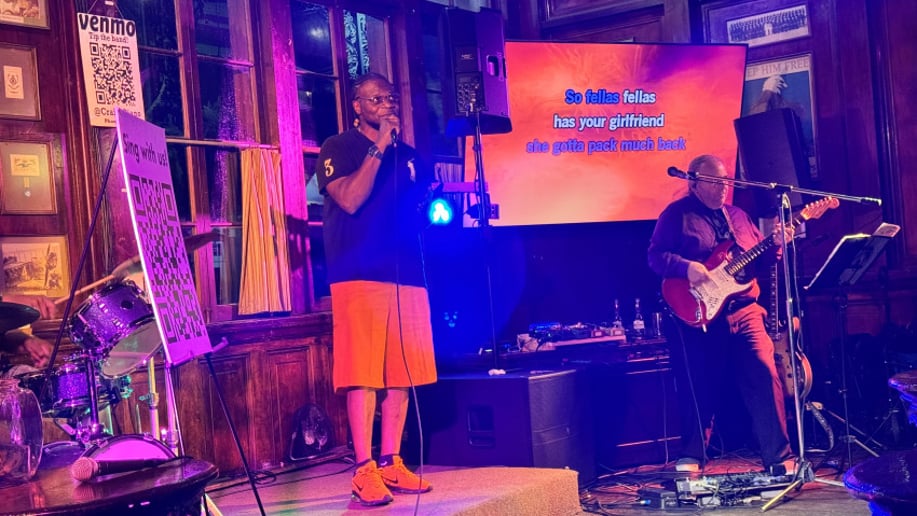 Gallery photo 7 of On Air LIVE BAND Karaoke
