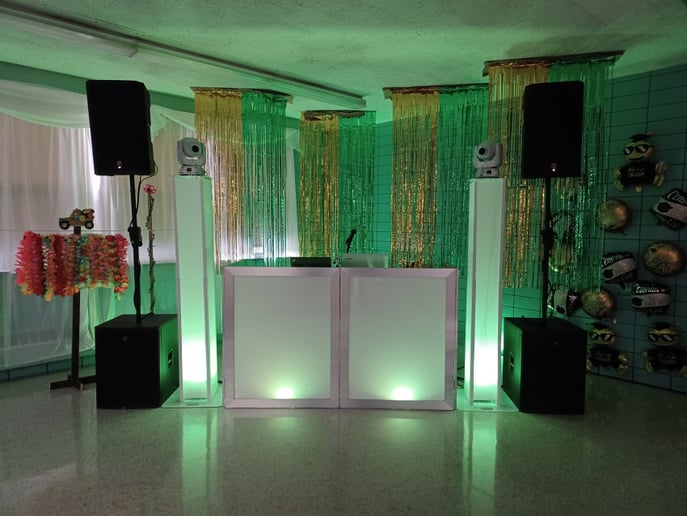 Gallery photo 4 of On Fire DJ's