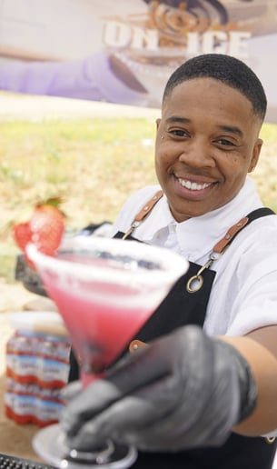 Gallery photo 7 of On Ice Mobile Bartending