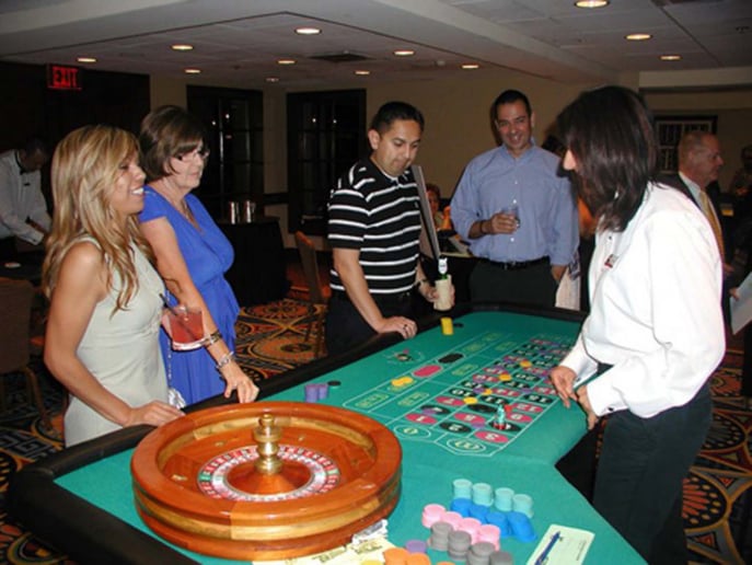 Gallery photo 6 of On the Go Casino Parties