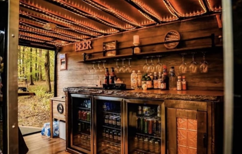 Gallery photo 1 of On The Rocks Mobile Bar Pa