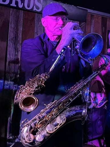 Gallery photo 5 of Chuck Schumacher – Saxophone & More.