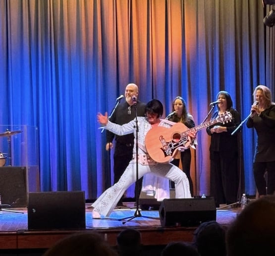 Gallery photo 4 of One Night With You - An ELVIS Tribute