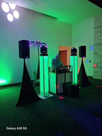 Gallery photo 5 of One Up DJs