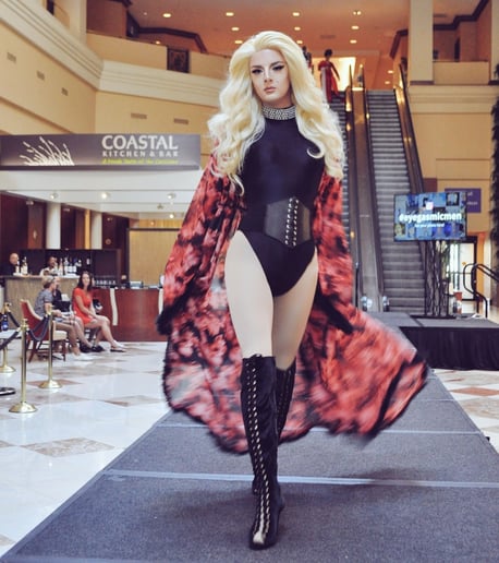 Gallery photo 10 of Onya Mann