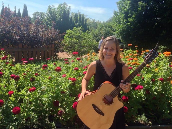 Gallery photo 6 of Denise Forney, singing guitarist