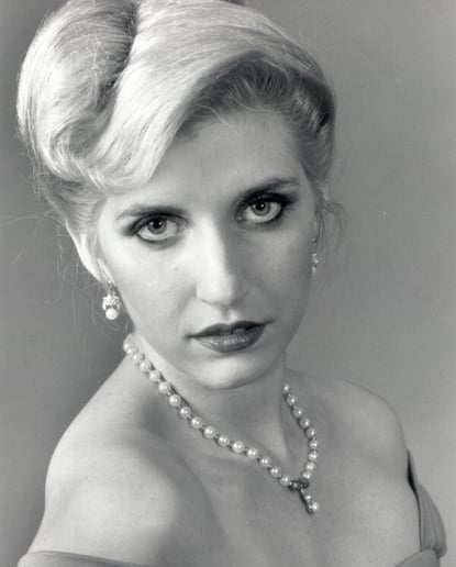 Gallery photo 7 of The Irish Diva
