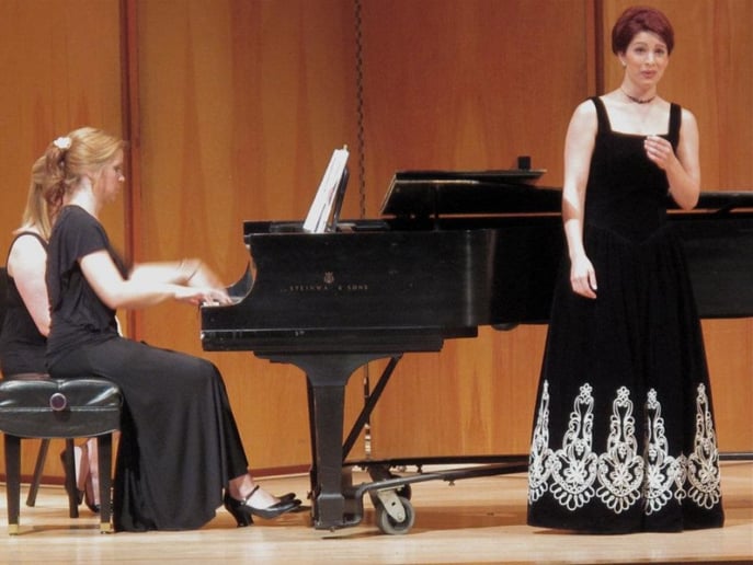 Gallery photo 2 of Opera/Musical Theater Singer - Fun AND drama!