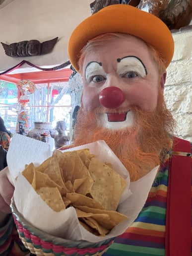 Gallery photo 2 of Orange U Gladd