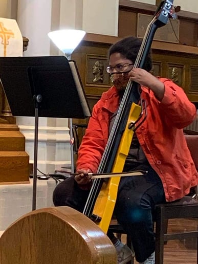 Gallery photo 1 of Orchestral and R&B Bassist