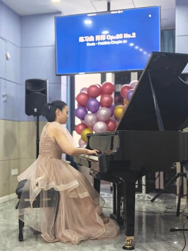 Gallery photo 2 of Organ solo, piano solo, church musician