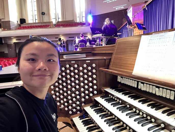 Gallery photo 5 of Organ solo, piano solo, church musician