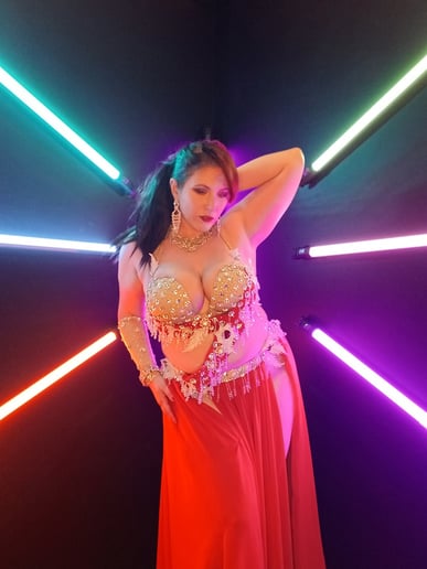 Gallery photo 3 of Oriana