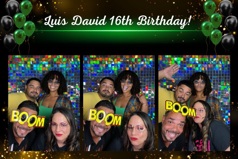Gallery photo 2 of Orlando's Best PhotoBooth