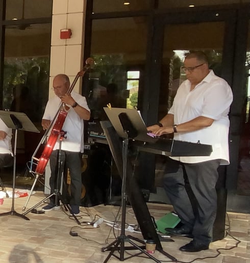 Gallery photo 4 of Orquesta Curare