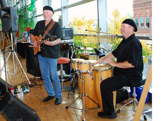 Gallery photo 9 of Orvil Ivie Smooth Jazz & Variety Guitarist