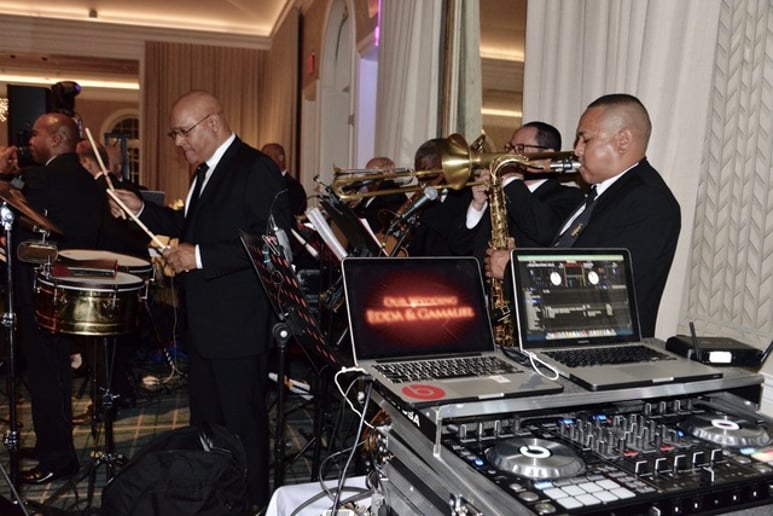 Gallery photo 5 of Osmay Calvo and Band