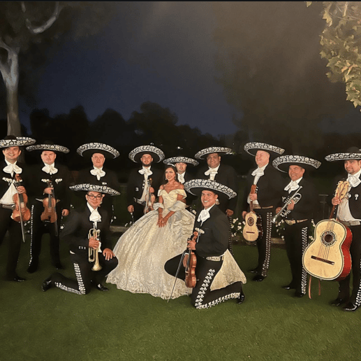 Gallery photo 6 of Osvaldo M.  y su  Mariachi Cielito Lindo