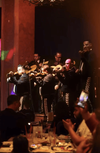 Gallery photo 8 of Osvaldo M.  y su  Mariachi Cielito Lindo