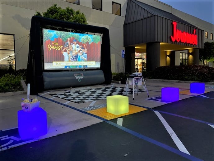 Gallery photo 5 of Outdoor Movies By You