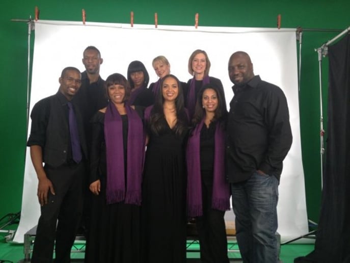 Gallery photo 7 of Oya