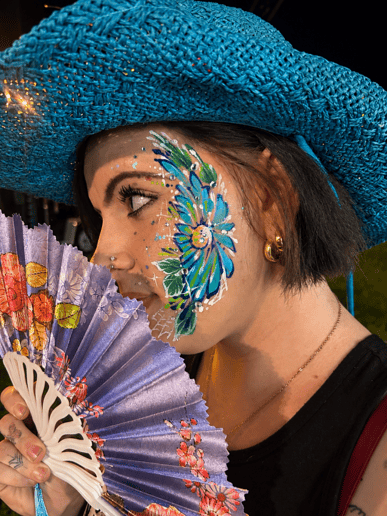 Gallery photo 2 of Oyster Eye Design Face Painting