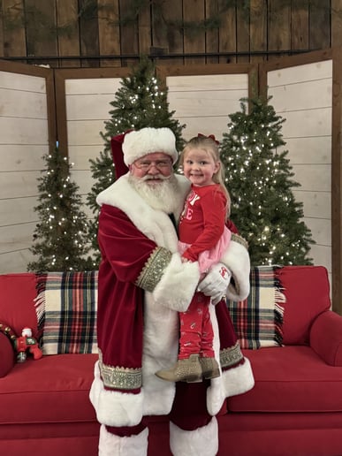 Gallery photo 2 of Ozark Mountain Santa Claus