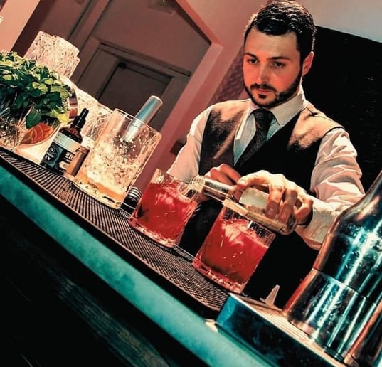 Gallery photo 8 of Pablito the bARTender