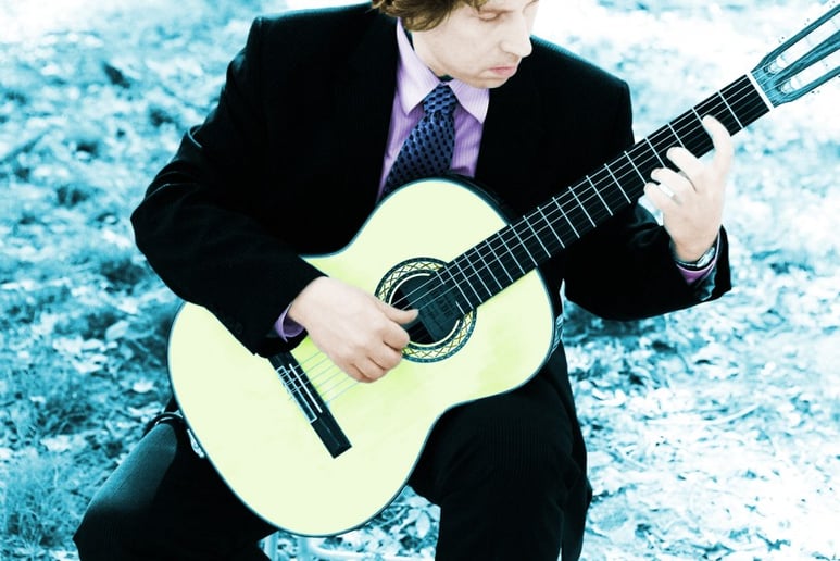 Gallery photo 1 of Classical Guitarist Dana Starkell